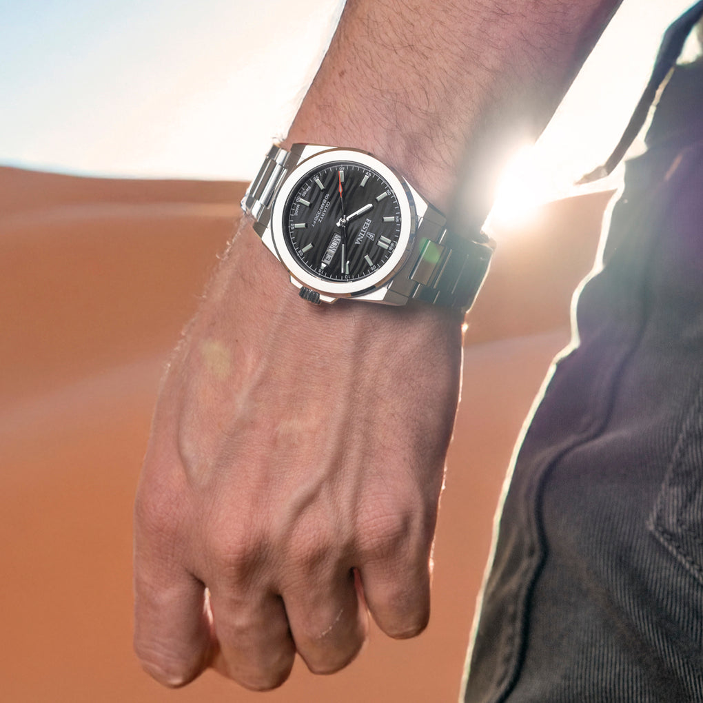 Montre suisse Festina pour homme, cadran noir